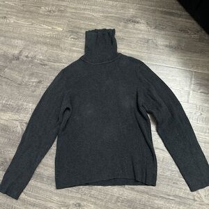 Vintage dark grey turtleneck